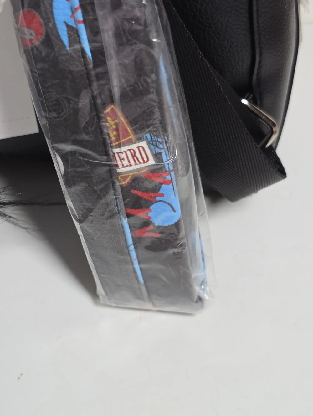 Danielle Nicole Disney Cruella Look Fabulous Mini Backpack NWT Villains Bag - Picture 5 of 7